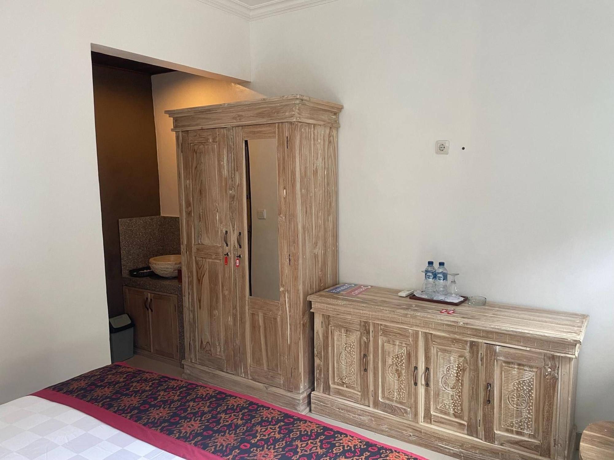 Hotel Nivaluma Ubud Esterno foto