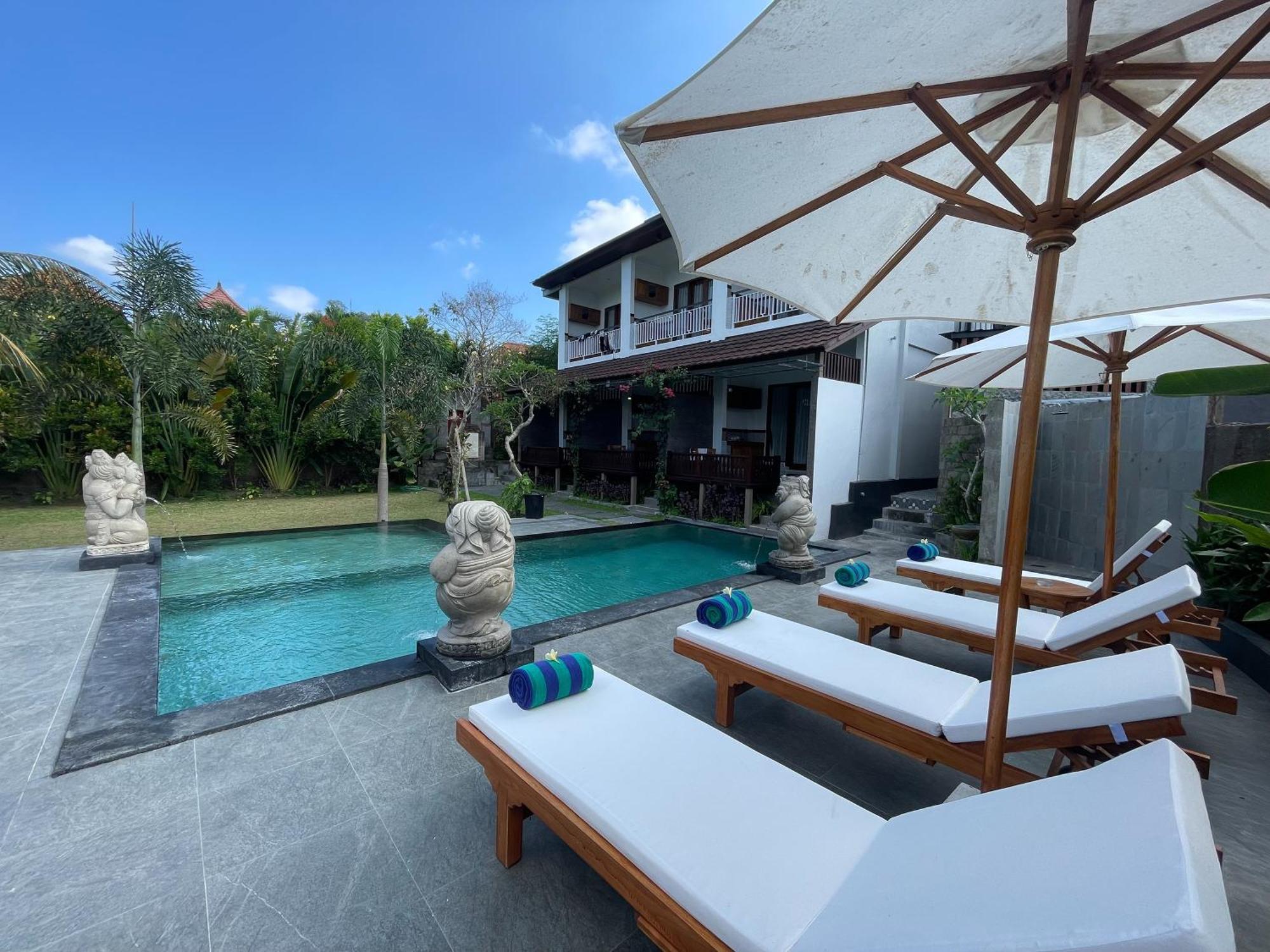 Hotel Nivaluma Ubud Esterno foto